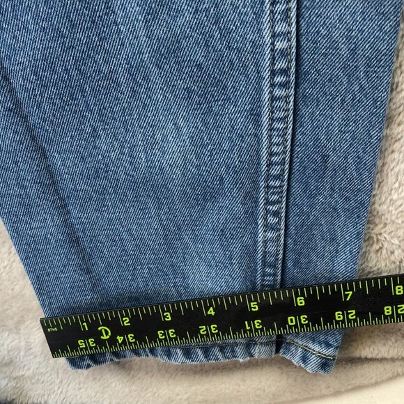 Levis Women's 550 Jeans Size 16 Relaxed Fit Vintage from Aug 2022 - Picture 7 of 13